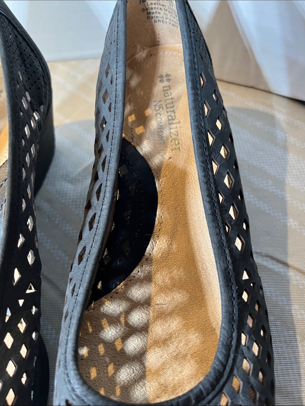 Naturalizer Black Laser-Cut Ballet Flats - Picture 4 of 6
